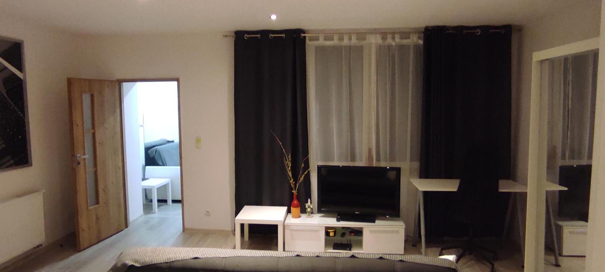 City Center Apartment 45M, 1 Bedroom And 1 Living Room With Kitchen Plus Bathroom, A Perfect Family Friendly Place Or For Home Office And A Longer Stay, A Proper Office Desk With Business Chair Provided, 100M From Market Square And Vistula River Грудзёндз Экстерьер фото